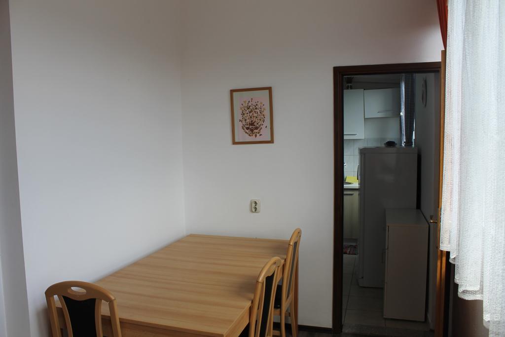 Apartment Nera 普拉 外观 照片